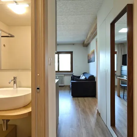 Apartamento Hostdomus - Rainbow Sestriere